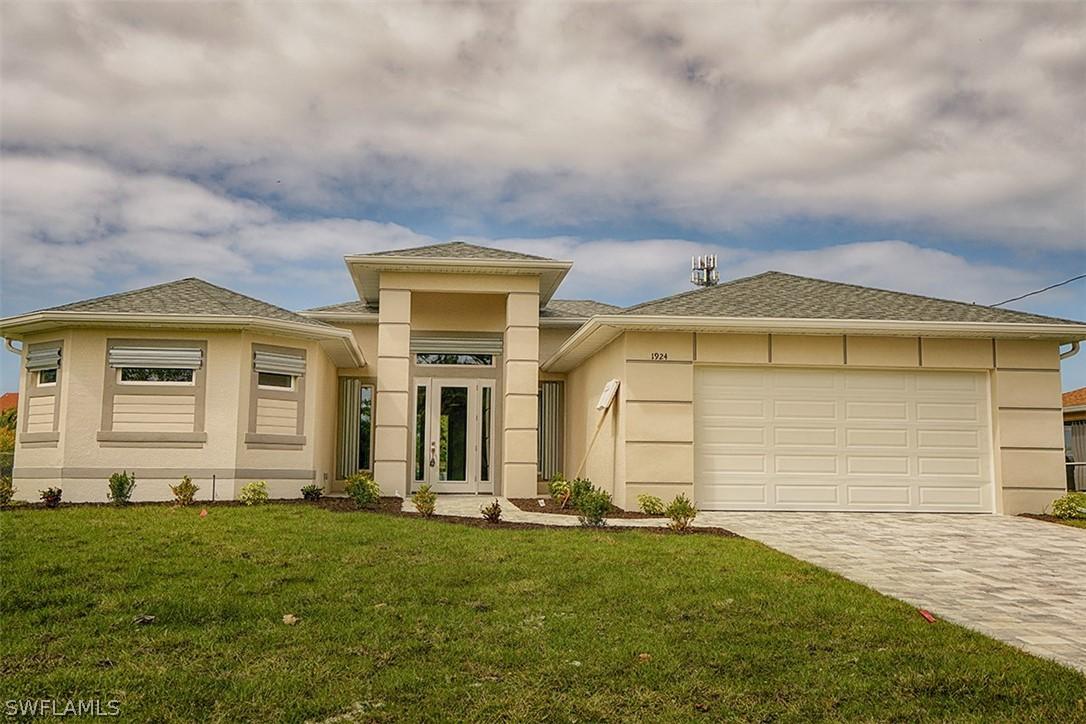 1924 SW 5th Pl., Cape Coral, FL 33991