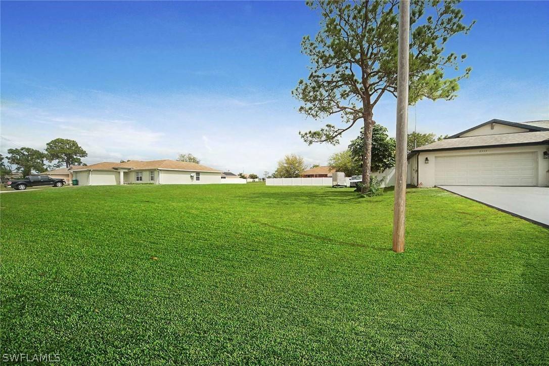 2521 NW 21st Ave., Cape Coral, FL 33993