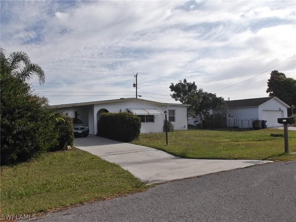 203 Davis Rd., Lehigh Acres, FL 33936