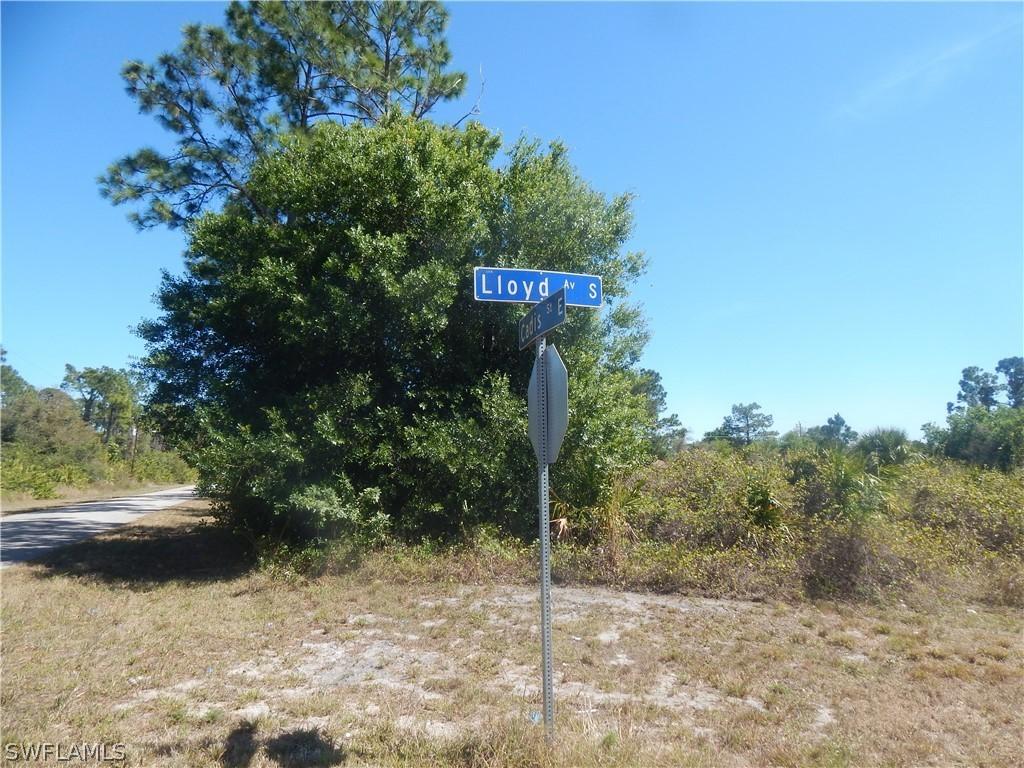 308 Lloyd Ave., Lehigh Acres, FL 33974