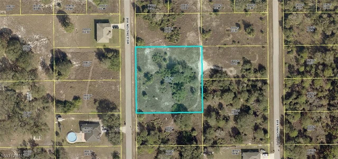 1818 Wellington Ave., Lehigh Acres, FL 33972