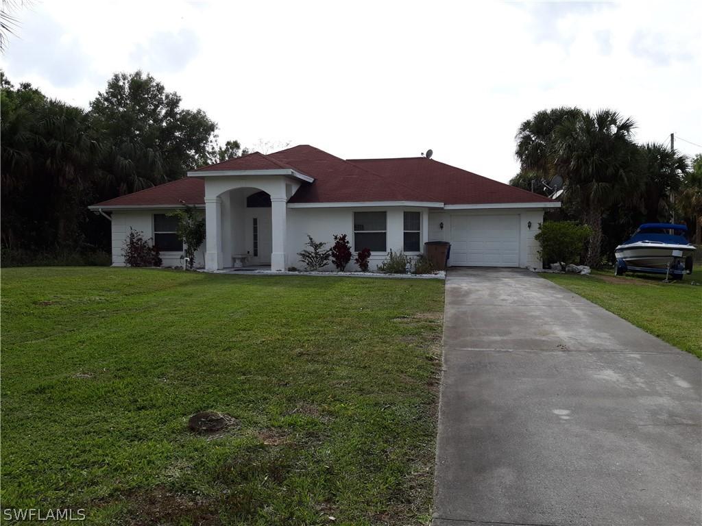 513 Michael Ave., Lehigh Acres, FL 33936