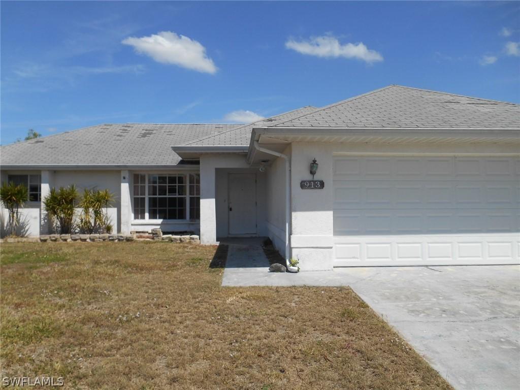 913 SW 29th St., Cape Coral, FL 33914