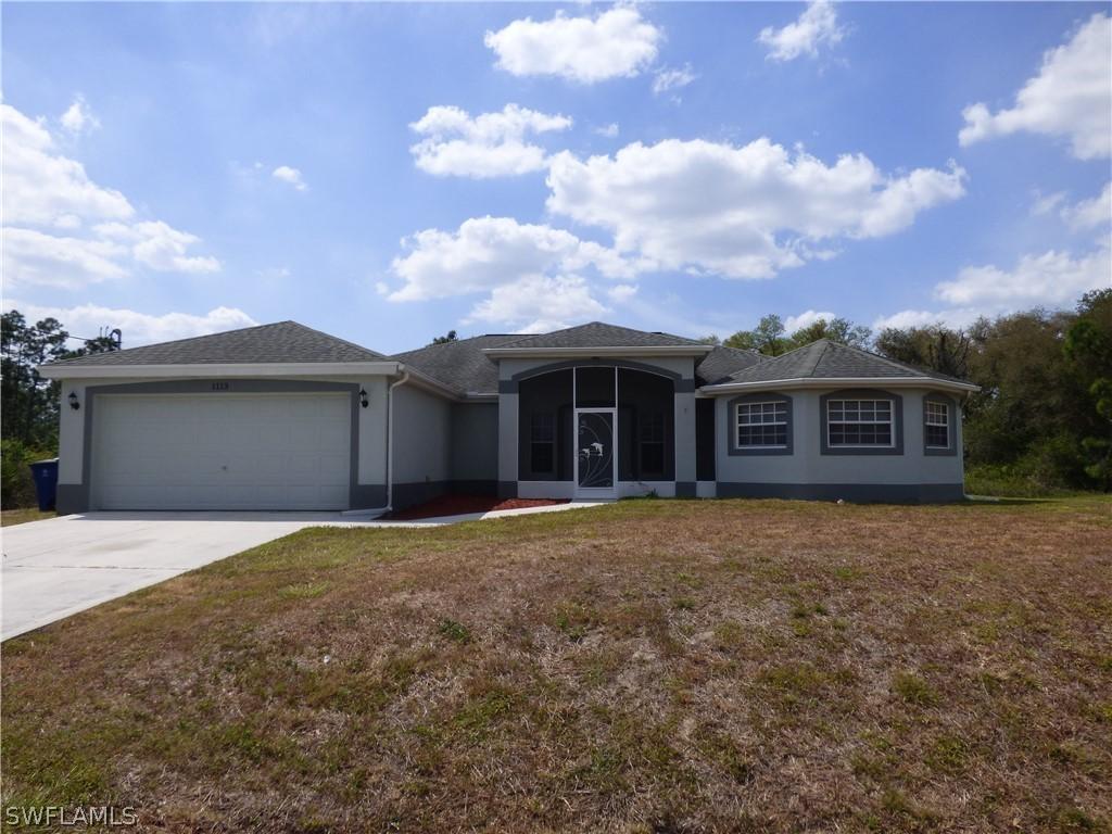 1113 Greenwood Ave., Lehigh Acres, FL 33972