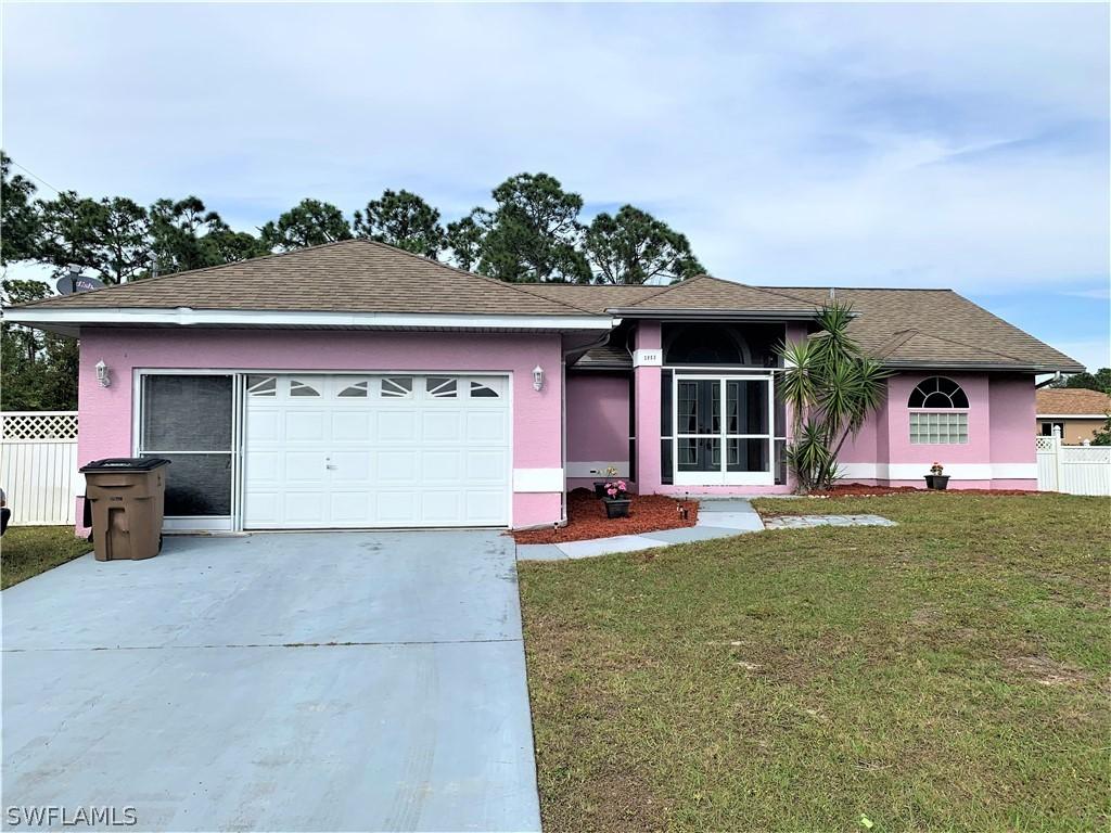 2905 E 2nd St., Lehigh Acres, FL 33936