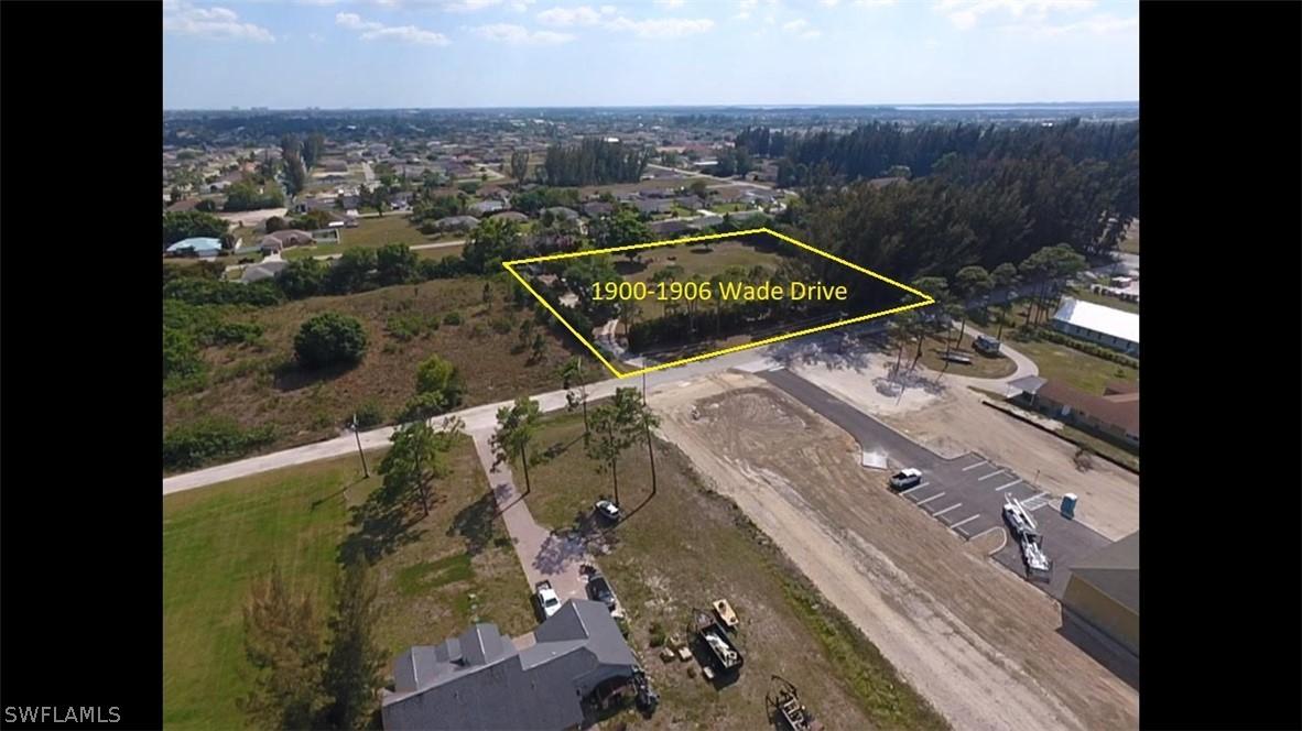 1900-1906 Wade Dr., Cape Coral, FL 33991