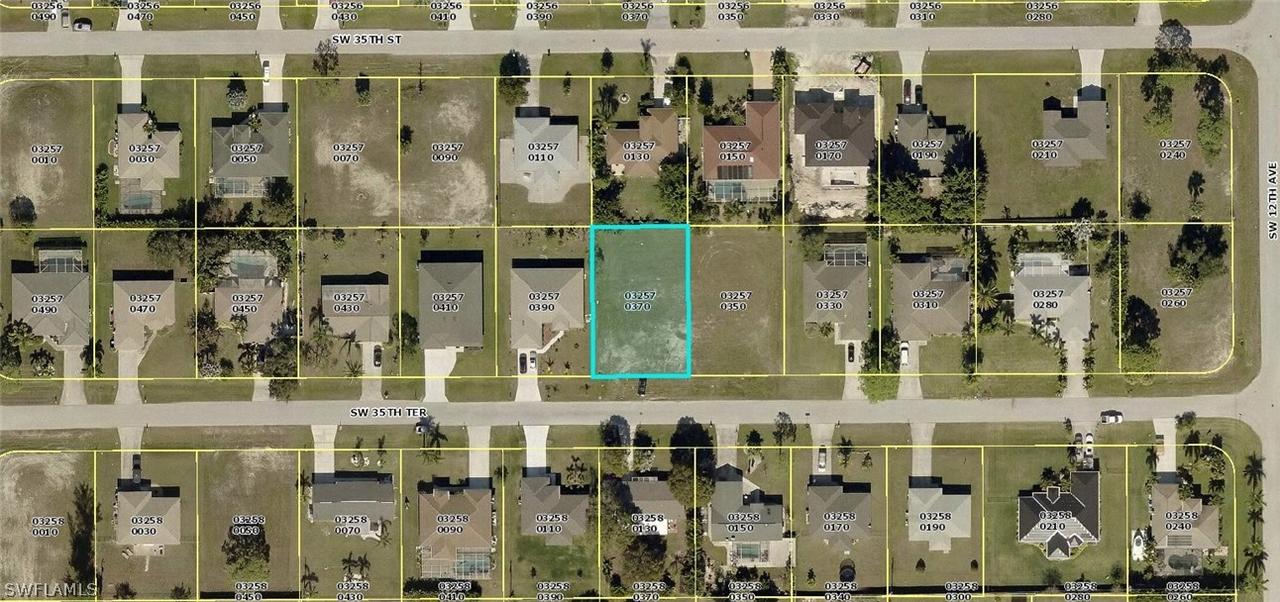 1225 SW 35th Ter., Cape Coral, FL 33914