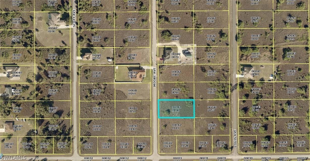 1504 Moore Ave., Lehigh Acres, FL 33972