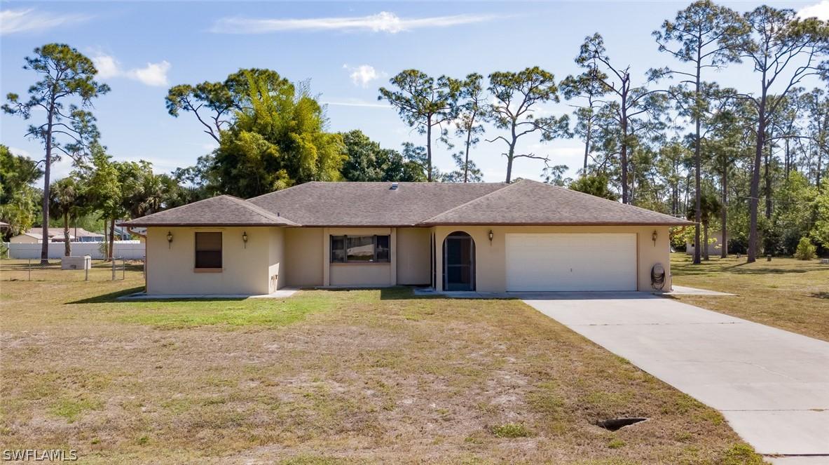 310 Roosevelt Ave., Lehigh Acres, FL 33936