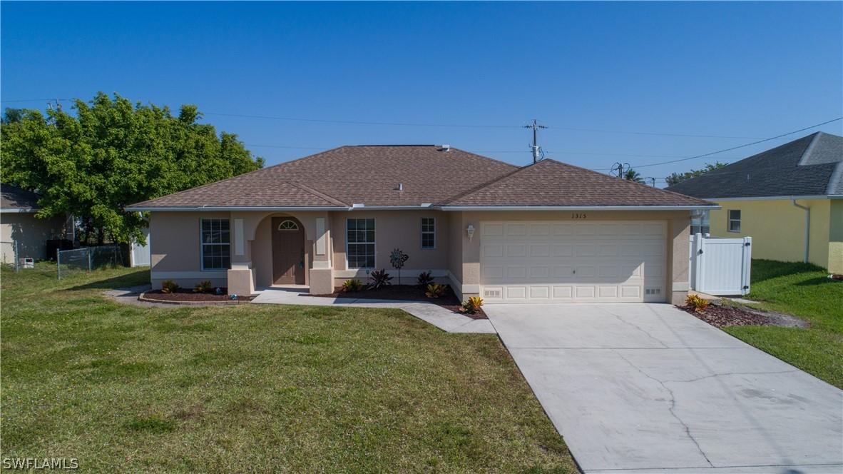 1315 SW 43rd Ln., Cape Coral, FL 33914