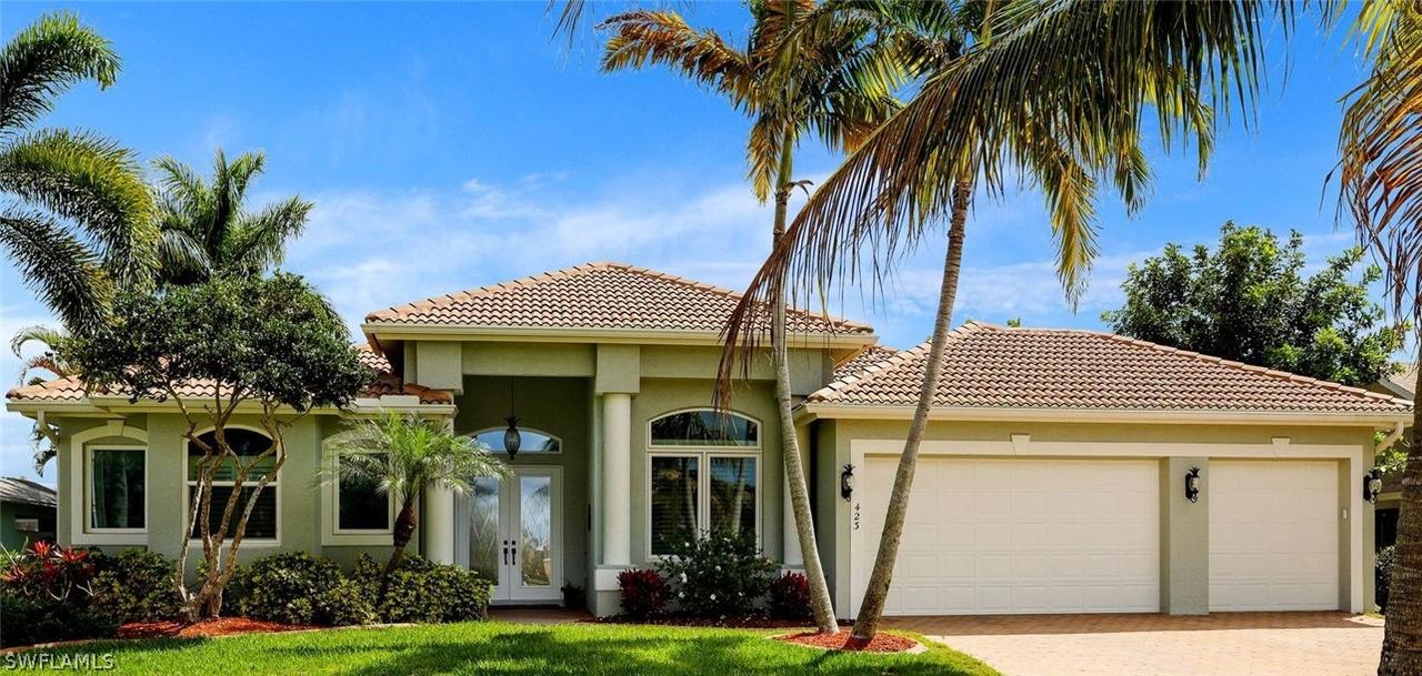 423 SW 38th Pl., Cape Coral, FL 33991