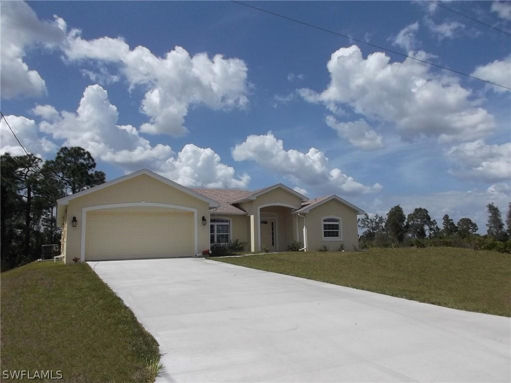 318 Perlita Ave., Lehigh Acres, FL 33974