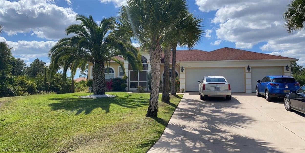 715 Hamilton Ave., Lehigh Acres, FL 33972