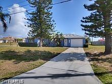716 NE 7th Ter., Cape Coral, FL 33909