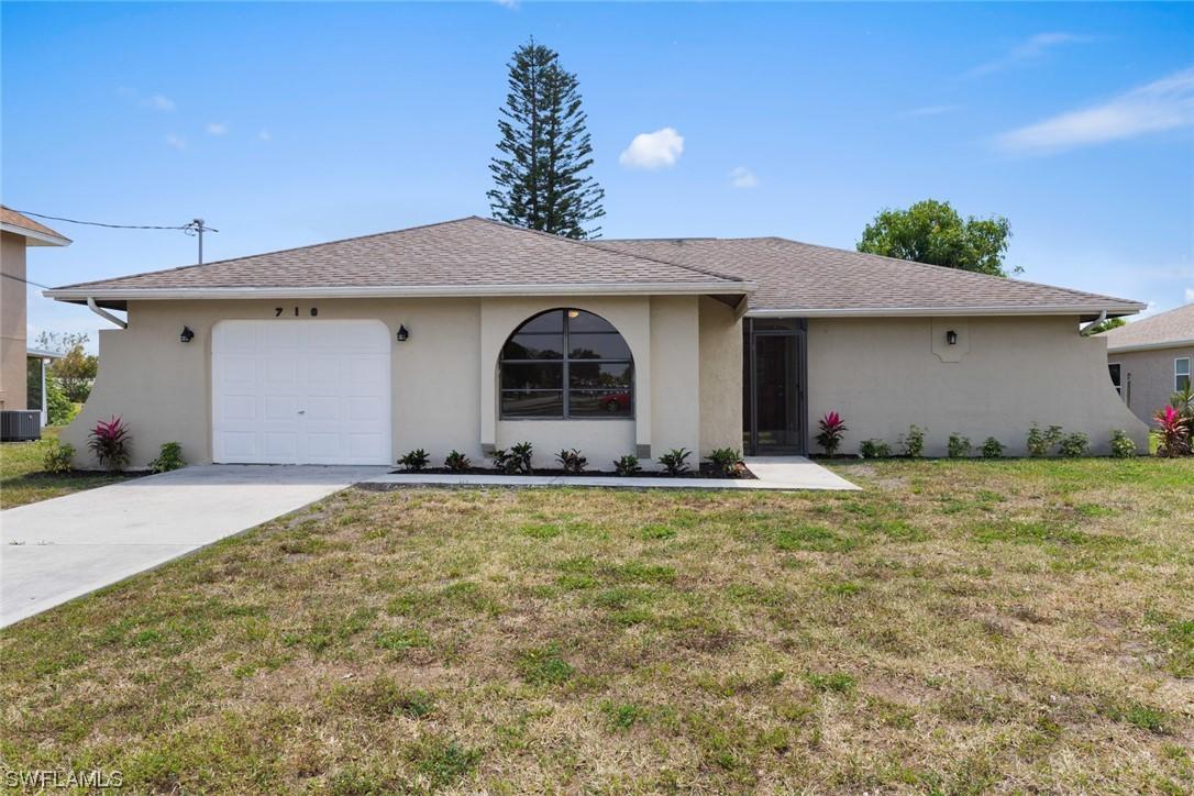 718 SW 35th St., Cape Coral, FL 33914