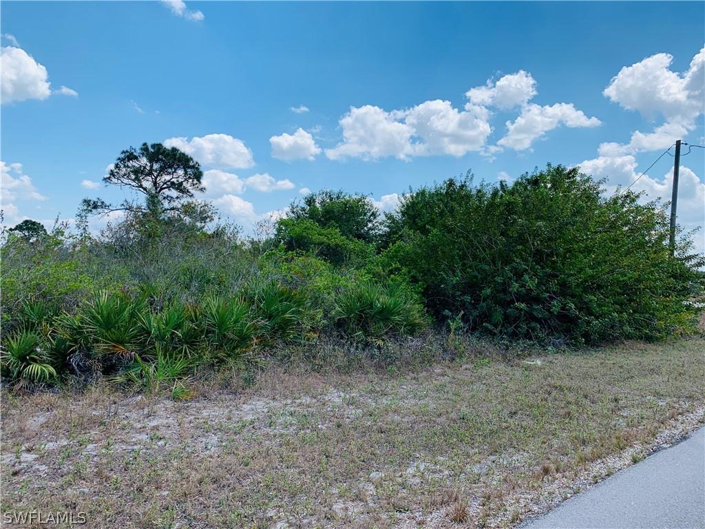 6014 Joan Ave., Lehigh Acres, FL 33971