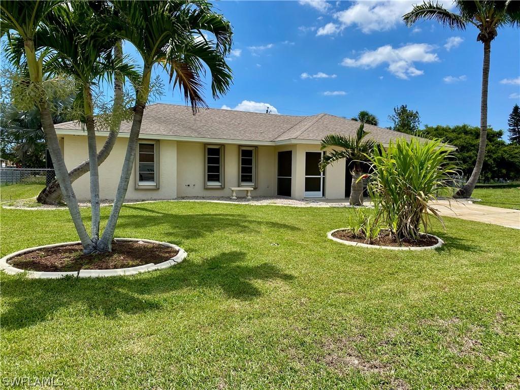 4312 SW Santa Barbara Pl., Cape Coral, FL 33914