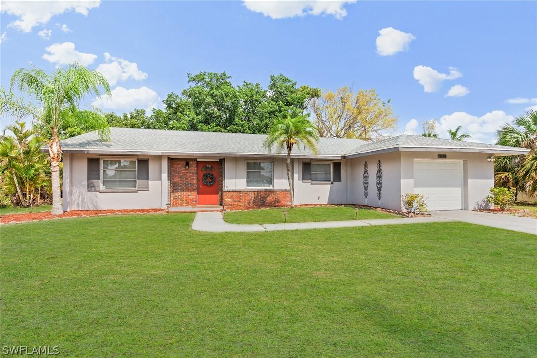 12090 Mcgregor Blvd., Fort Myers, FL 33919