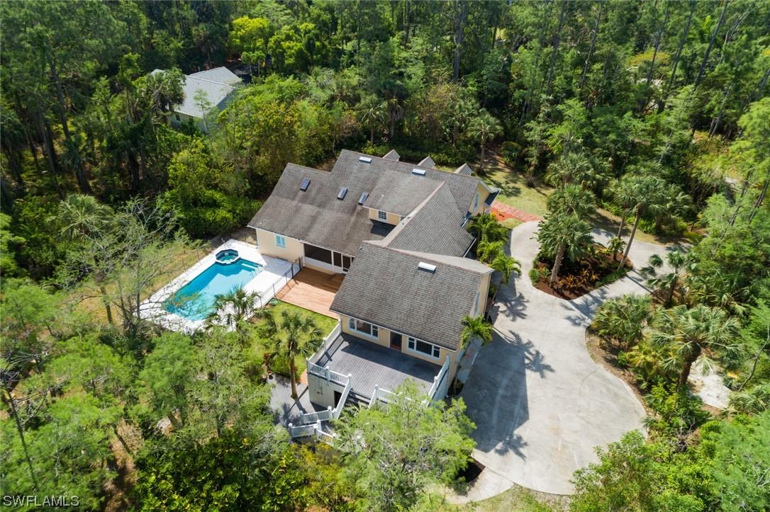 5091 Sycamore Dr., Naples, FL 34119