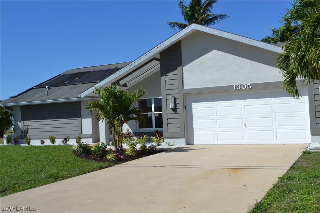 1305 SE 23rd Ter., Cape Coral, FL 33990