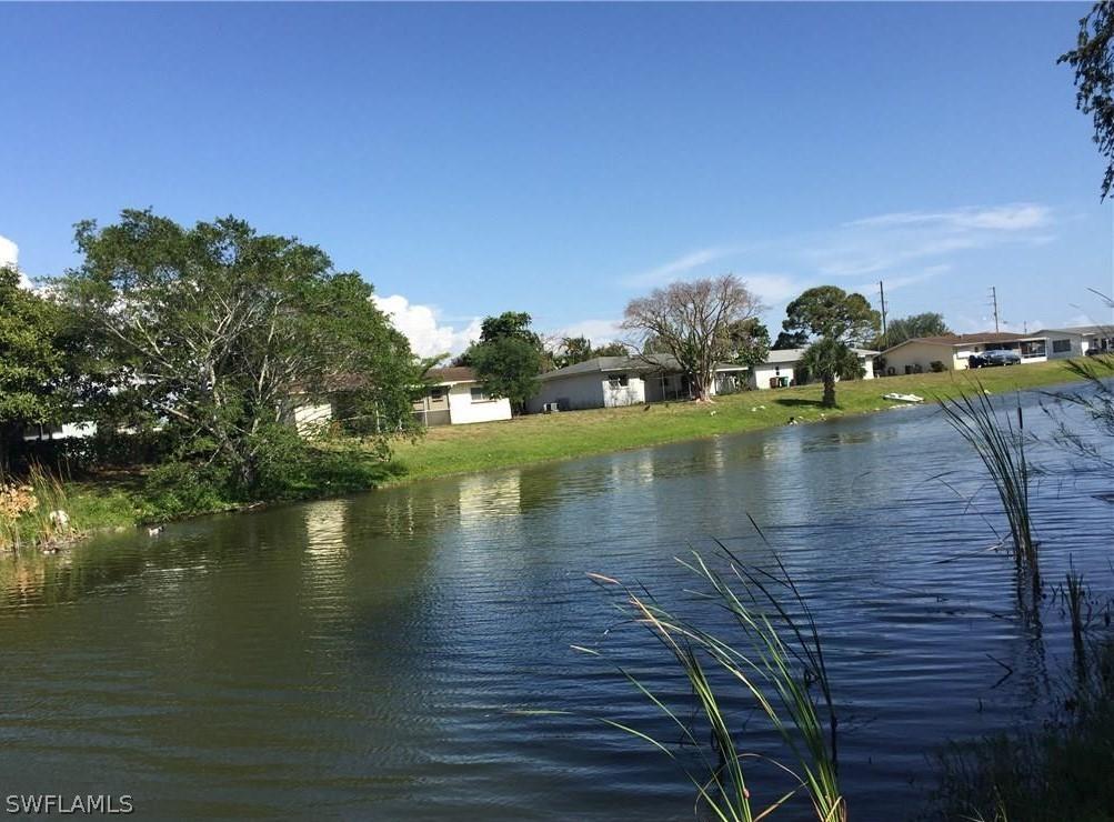 417 NE 13th Pl., Cape Coral, FL 33909
