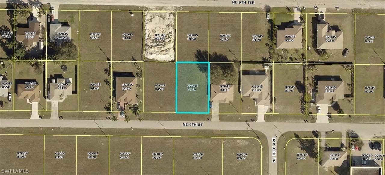 911 NE 9th St., Cape Coral, FL 33909
