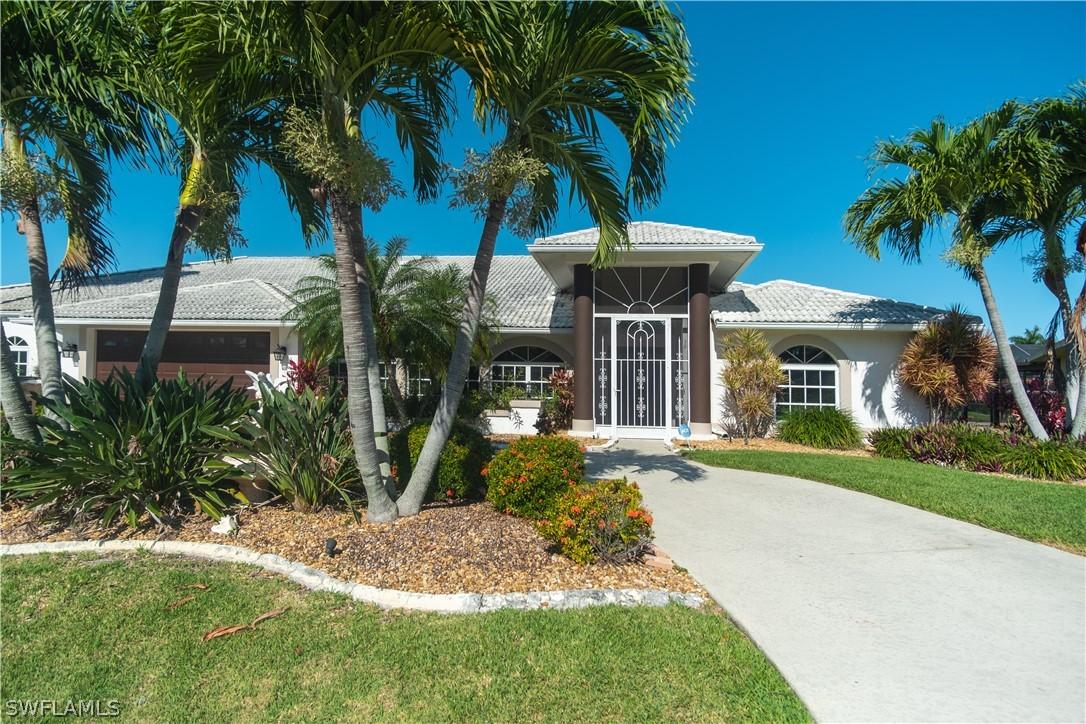 4938 SW 9th Pl., Cape Coral, FL 33914