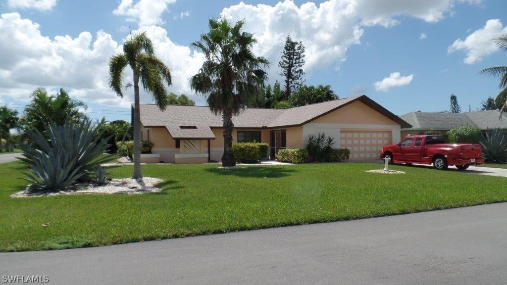 1220 SE 32nd Ter., Cape Coral, FL 33904