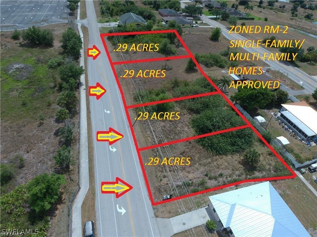 694 Thomas Sherwin Ave., Lehigh Acres, FL 33974