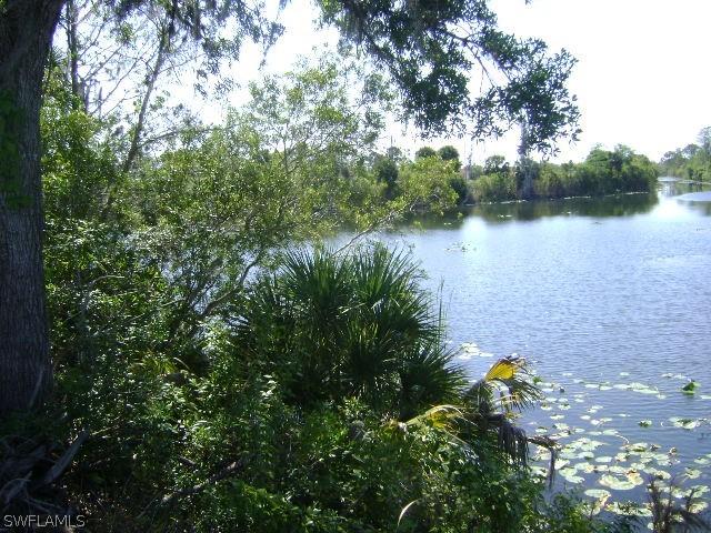 1168 NE 44th Ln., Cape Coral, FL 33909