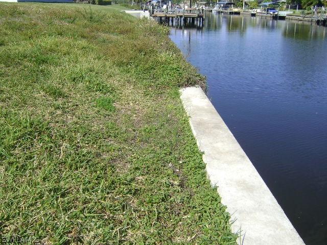 1417 SE 17th St., Cape Coral, FL 33990