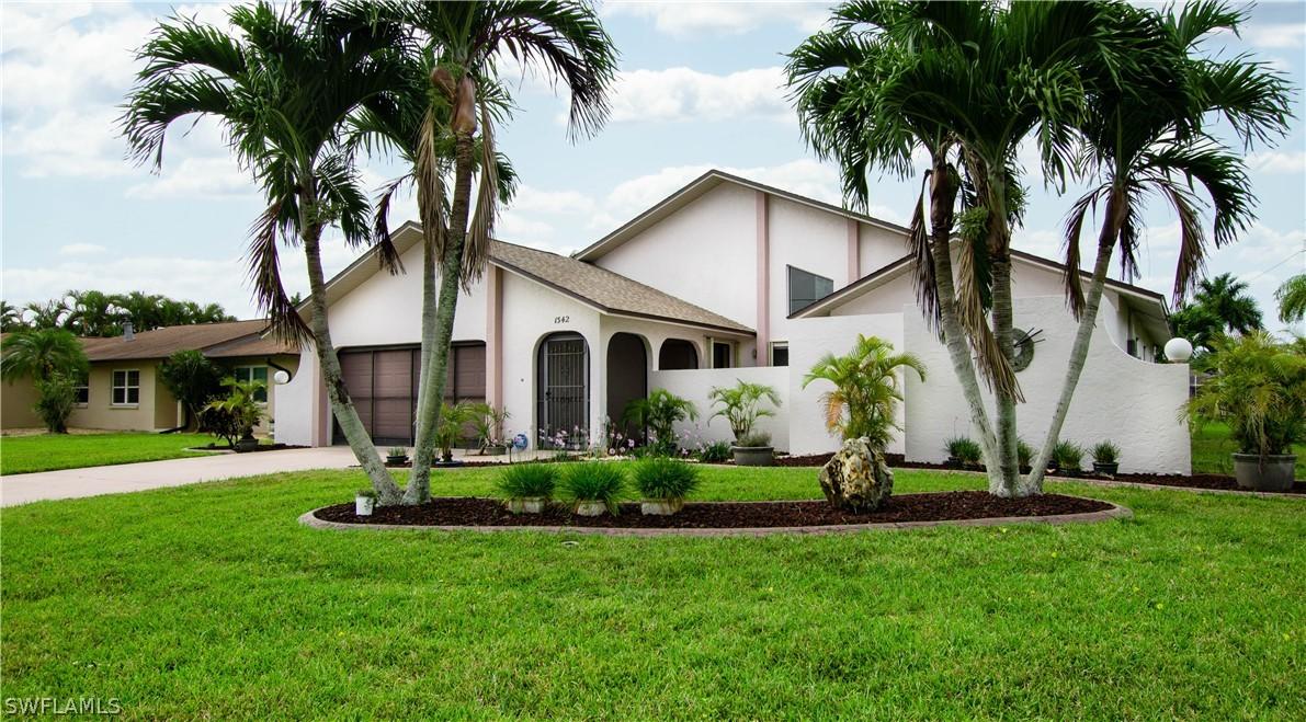 1342 SE 12th Ter., Cape Coral, FL 33990