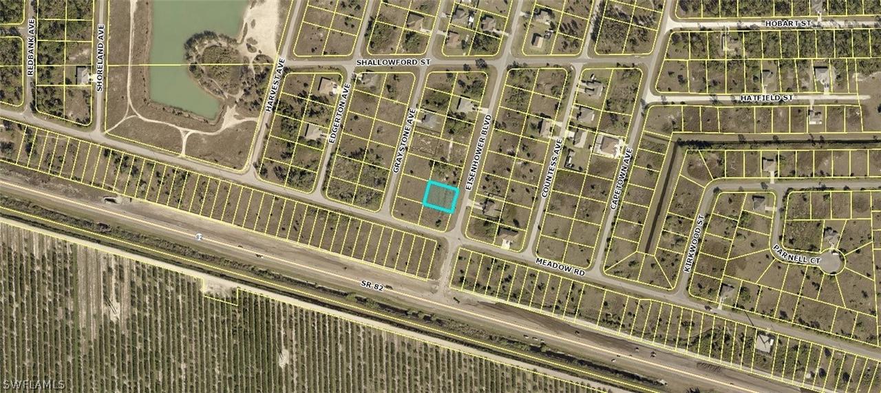1140/1142 Eisenhower Blvd., Lehigh Acres, FL 33974