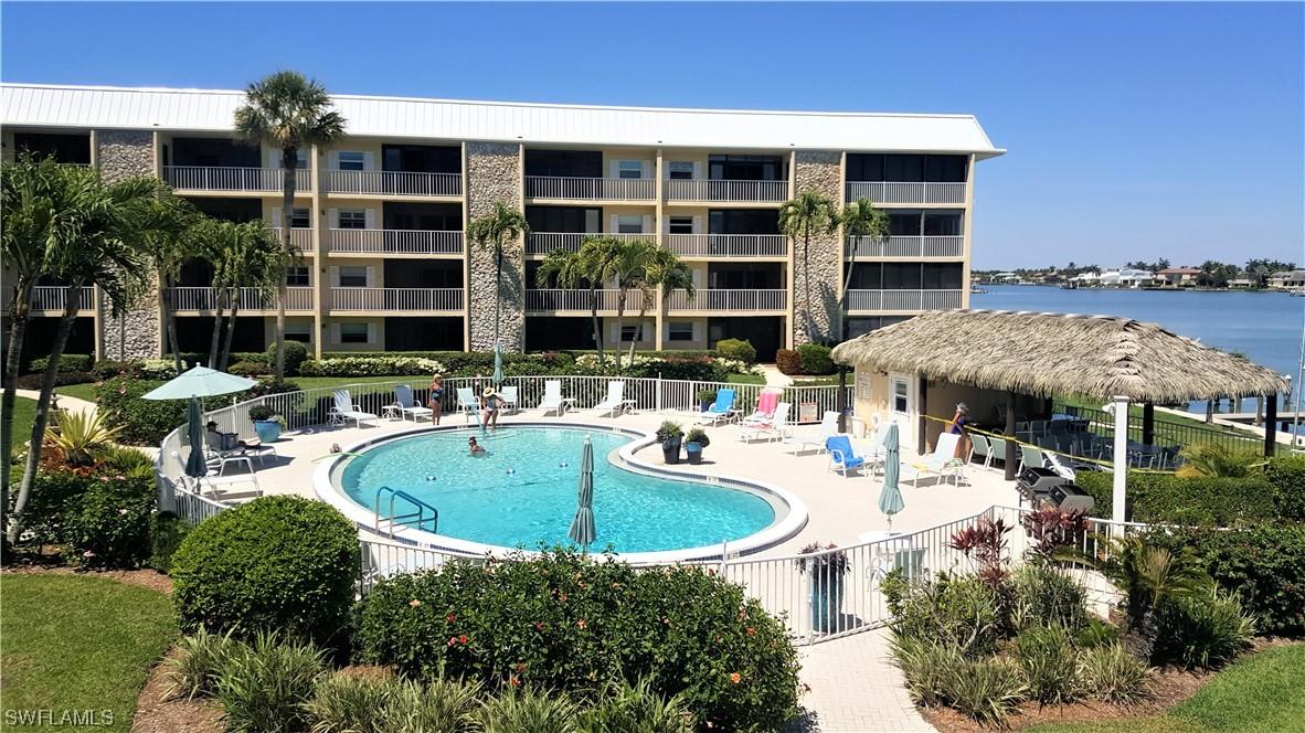 3000 Gulf Shore Blvd. #213, Naples, FL 34103