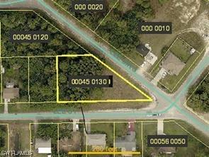 5016 Lee St., Lehigh Acres, FL 33971