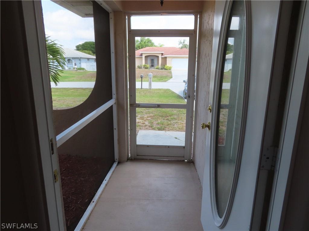 1000 SW 35th Ter., Cape Coral, FL 33914