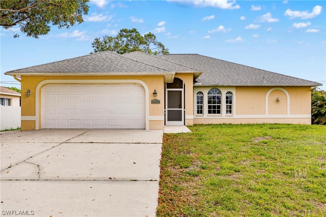 605 SW 10th Pl., Cape Coral, FL 33991