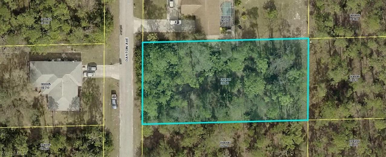 1210 Dayton Ave., Lehigh Acres, FL 33972