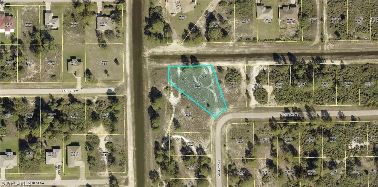 101 Paxton St., Lehigh Acres, FL 33936