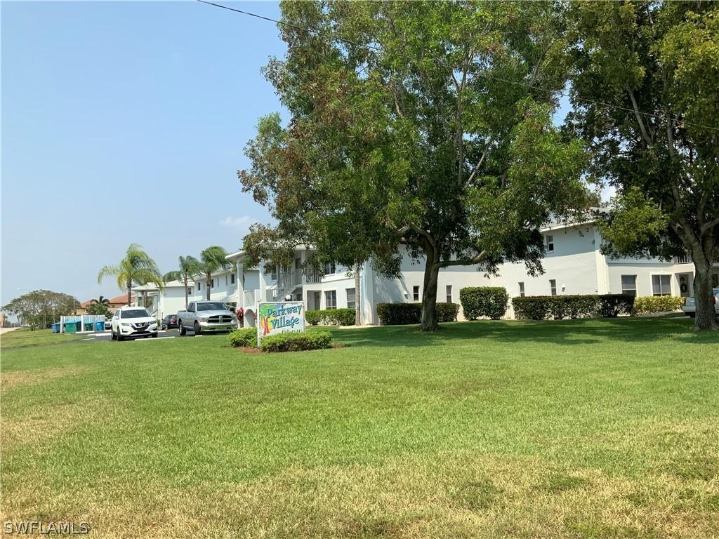 5019 SW 16th Pl. #202, Cape Coral, FL 33914