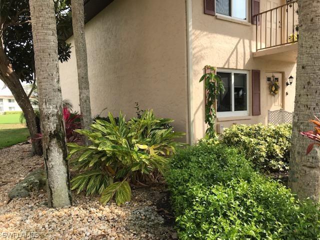185 Penny Ln. #5, Naples, FL 34112