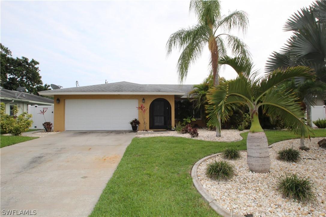 706 SE 33rd Ter., Cape Coral, FL 33904