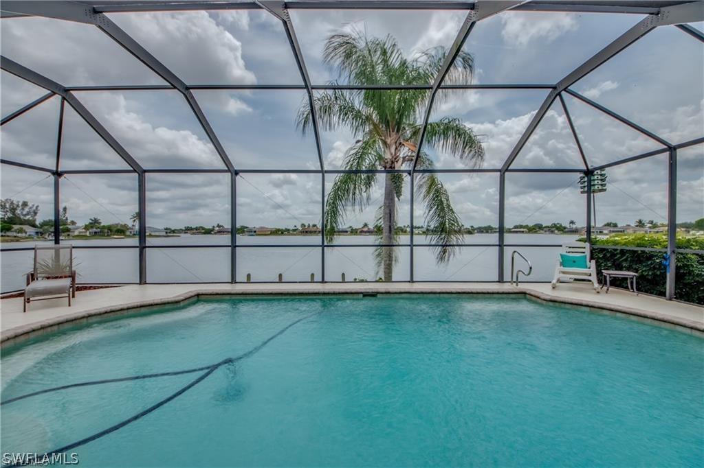 217 SE 8th Pl., Cape Coral, FL 33990