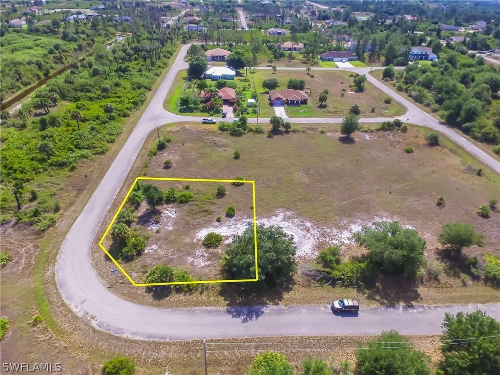 373/375 Caywood Ave., Lehigh Acres, FL 33974
