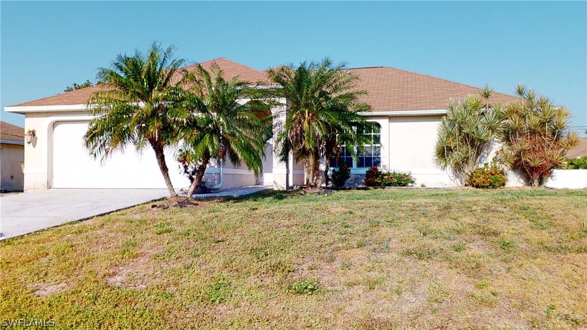 2204 NE 9th Pl., Cape Coral, FL 33909