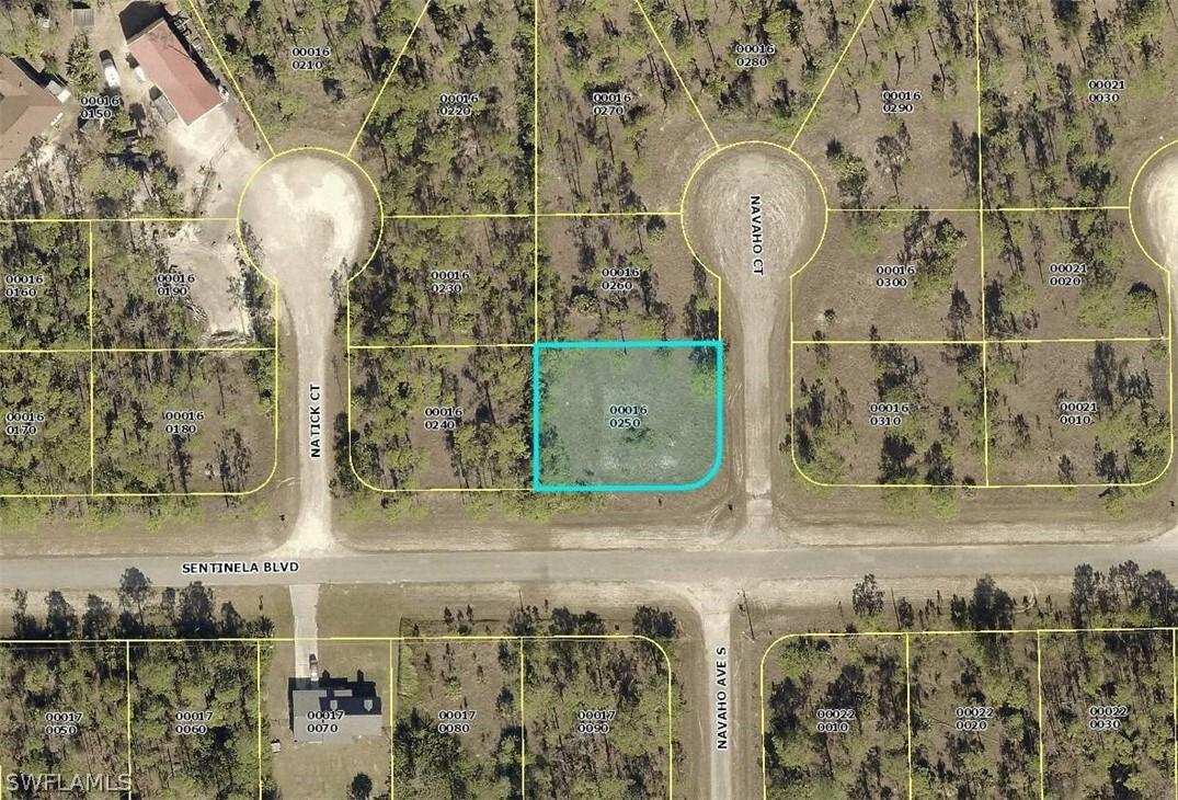 108 Navaho Ct., Lehigh Acres, FL 33974