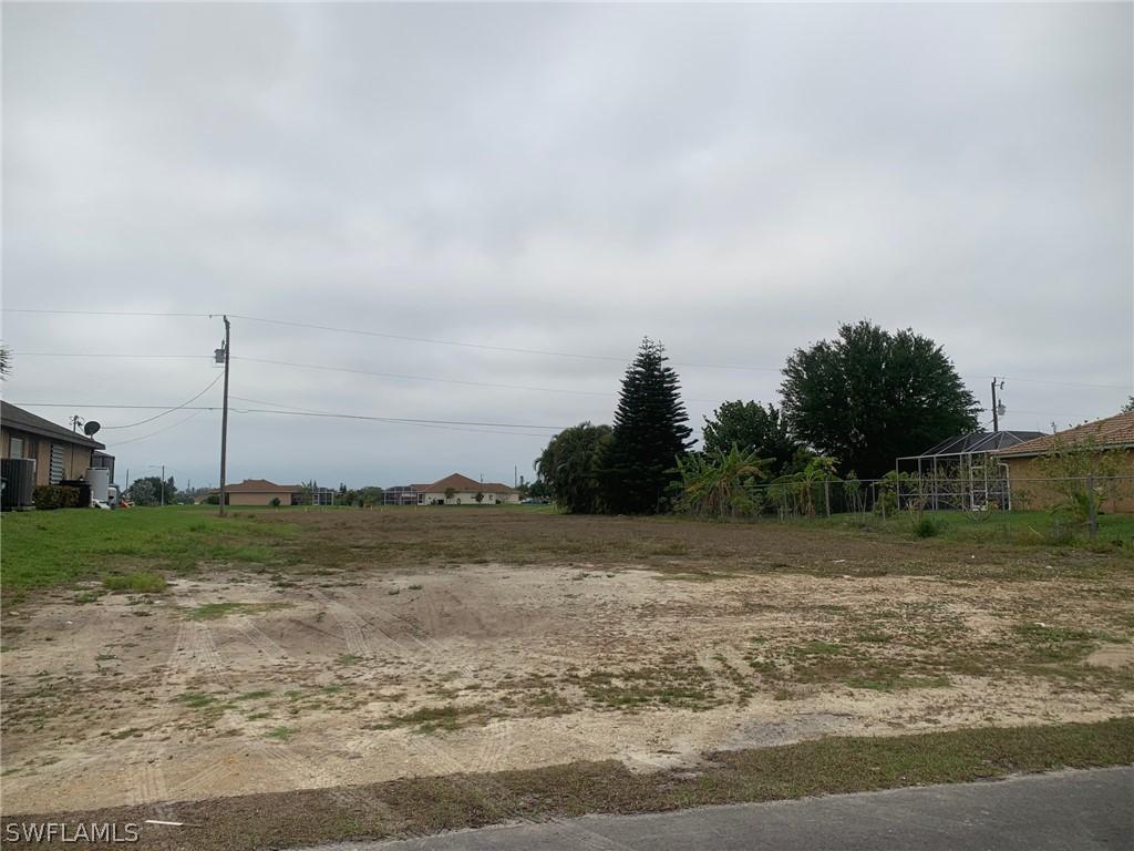 604 NW Juanita Pl., Cape Coral, FL 33993