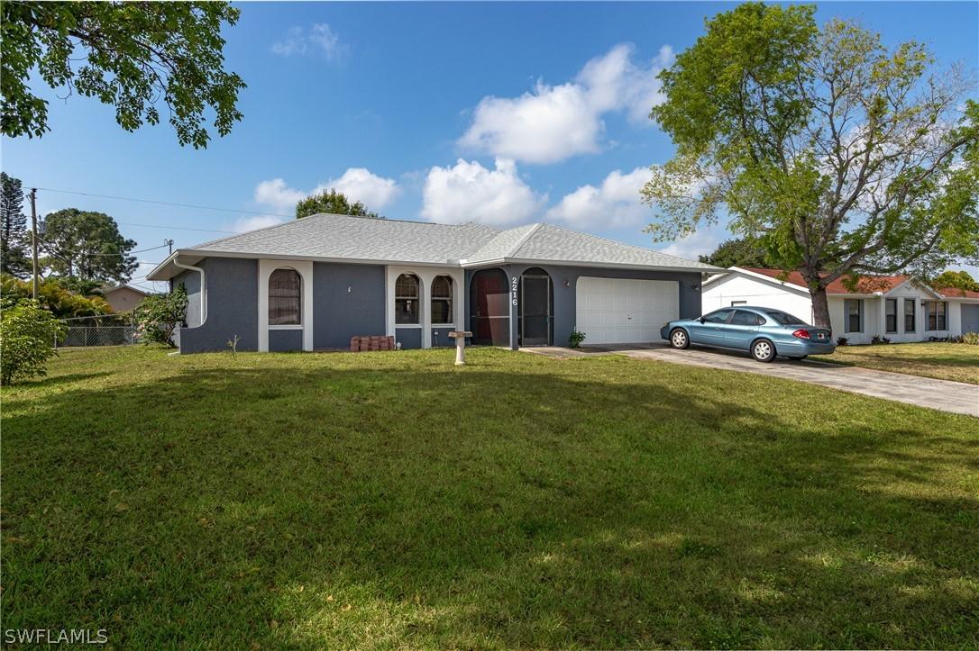 2216 SE 6th Ln., Cape Coral, FL 33990