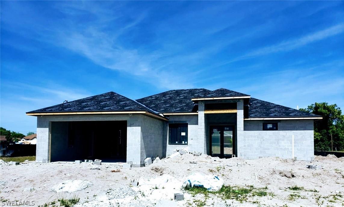 207 NW 4th Ave., Cape Coral, FL 33993