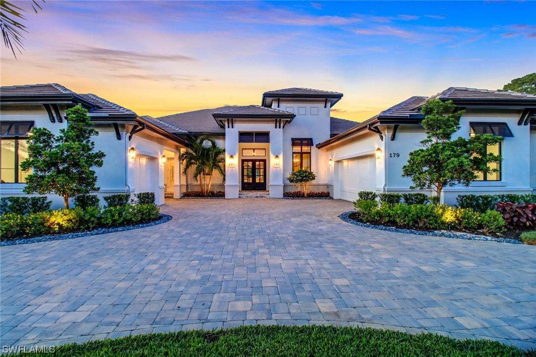 179 Mahogany Dr., Naples, FL 34108